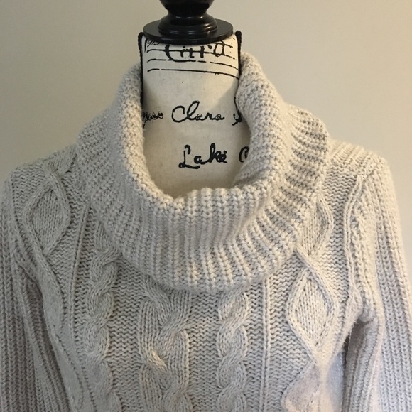 Abercrombie & Fitch Sweaters - Abercrombie & Fitch cowl neck sweater. Oatmeal